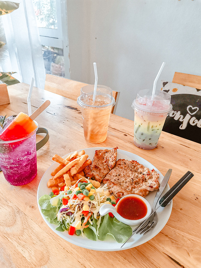 คาเฟ่สุราษฎร์ธานี