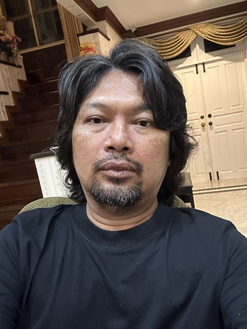 เสก โลโซ