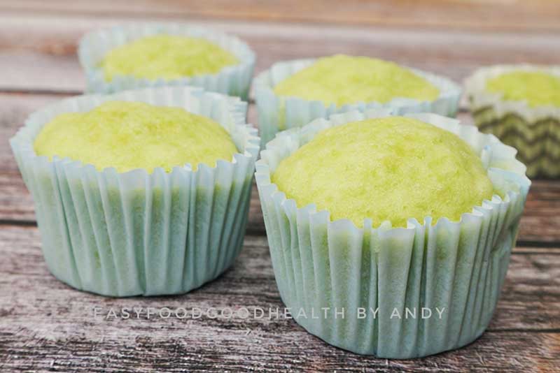 คัพเค้กใบเตยนึ่ง