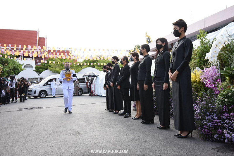 บรรยากาศงานพระราชทานเพลิงศพ ตั้ว ศรัณยู