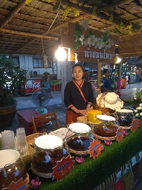 ตลาดถนนเพลินเพลง ตลาดน้ำ 3 อำเภอ