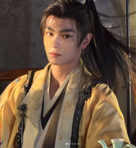  ติงอวี่ซี (Ding Yu Xi)