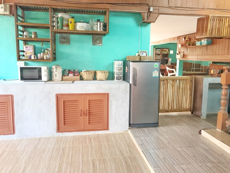 แบบห้องครัวบ้าน ๆ