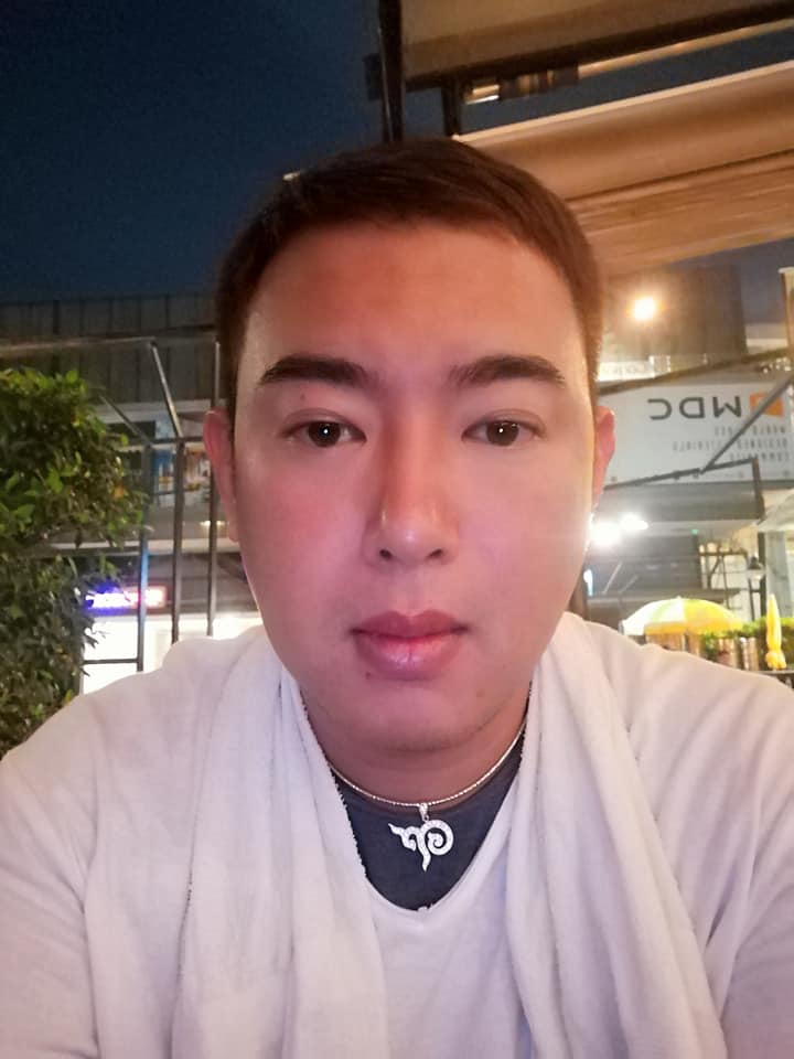 ริว อาทิตย์ ประวัติดาราดังยุค 90