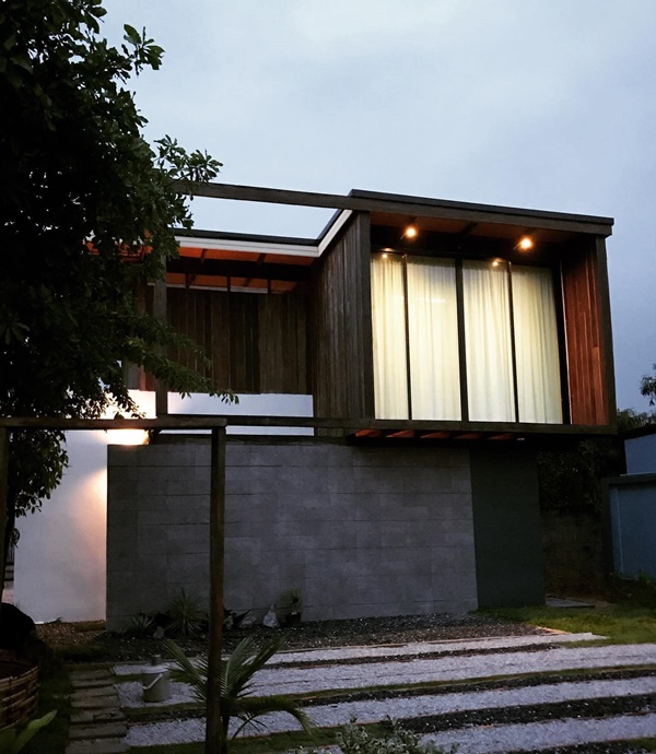 รีโนเวทบ้านไม้ 2 ชั้น งบ 7 แสน