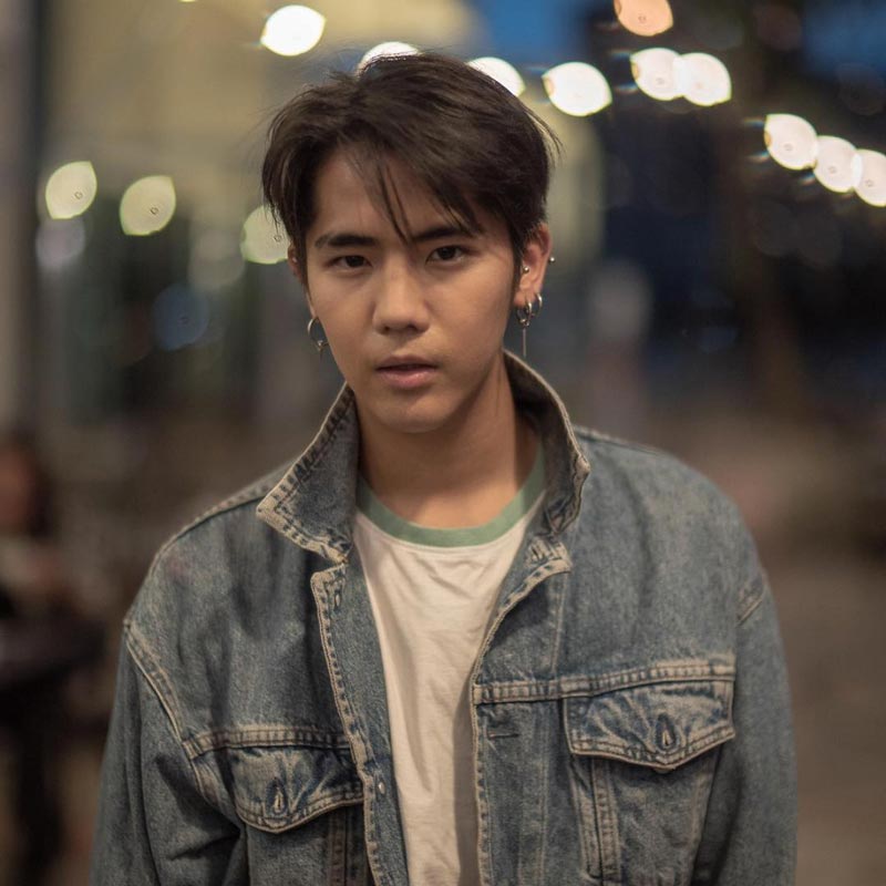 นิก คุณาธิป