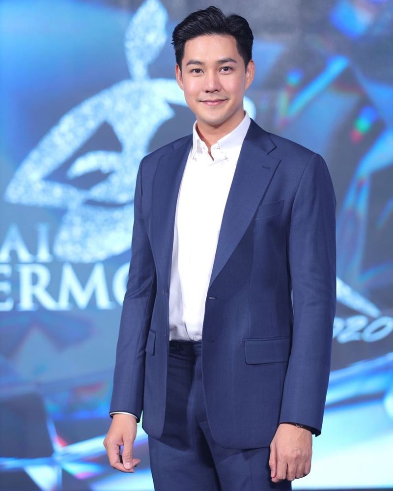 แอมป์ พีรวัศ