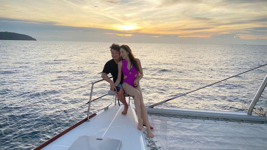 พลอย ชิดจันทร์