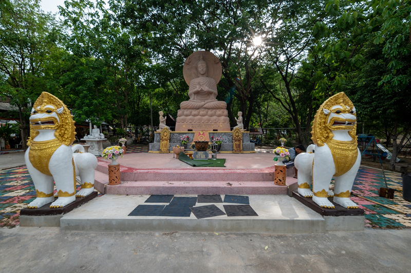 วัดเขาลังพัฒนา พระพุทธรูป