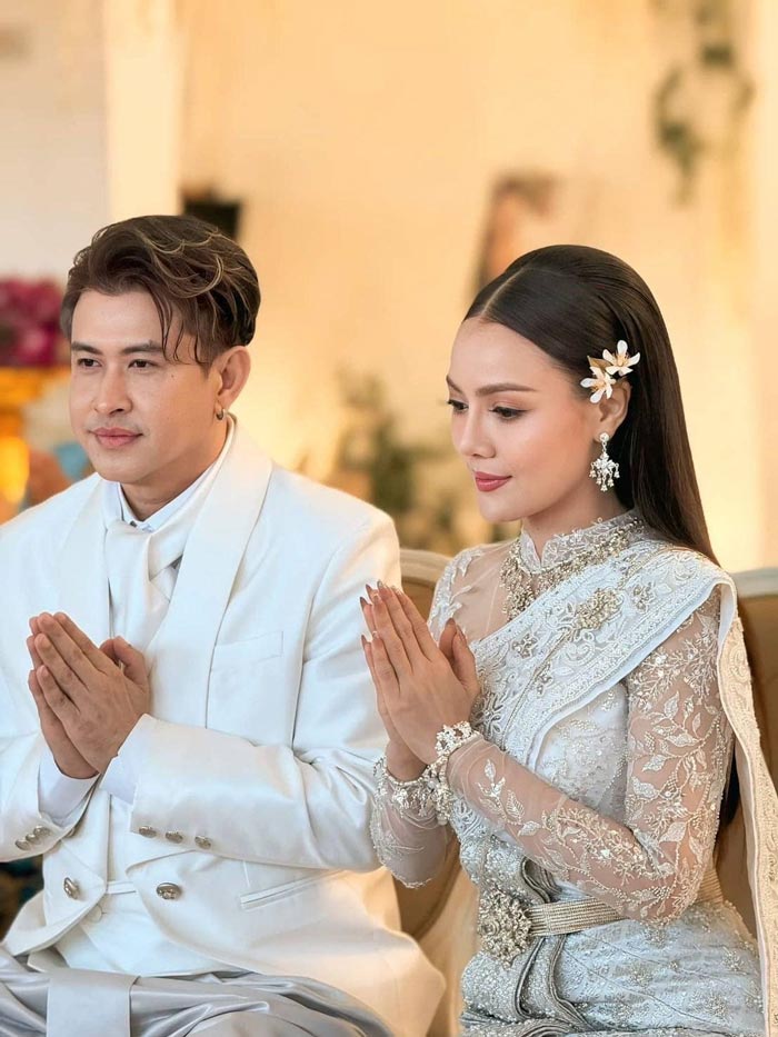 แจ๊ค เอม เข้าพิธีแต่งงาน