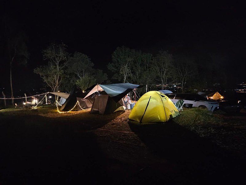 จุดกางเต็นท์ วังน้ำเขียว