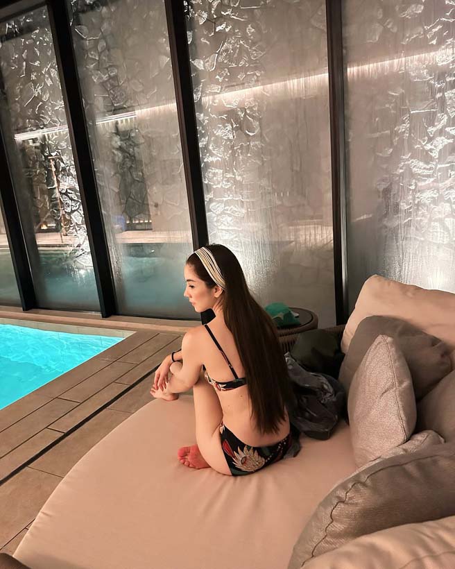 วุ้นเส้น วิริฒิพา เสิร์ฟทูพีซ อวดความขาว โชว์ความเซ็กซี่ ไอจีไฟลุก !