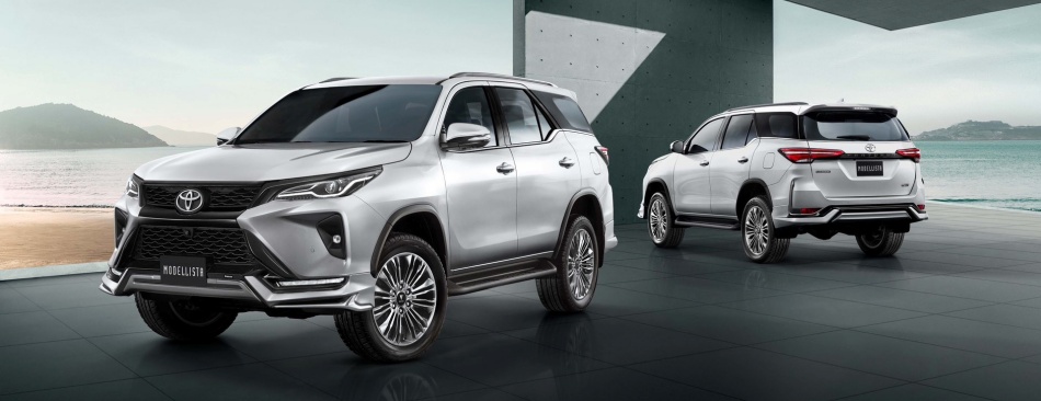 toyota fortuner 2023