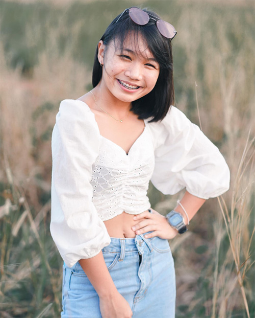 ส่องพัฒนาการความสวย ลิลลี่ ได้หมดถ้าสดชื่น นักร้องลูกทุ่งสาวเสียงดีในวัย 20 ปี