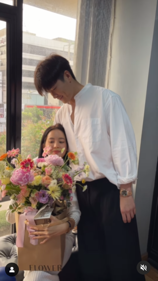 อาเล็ก ธีรเดช โบว์ เมลดา 