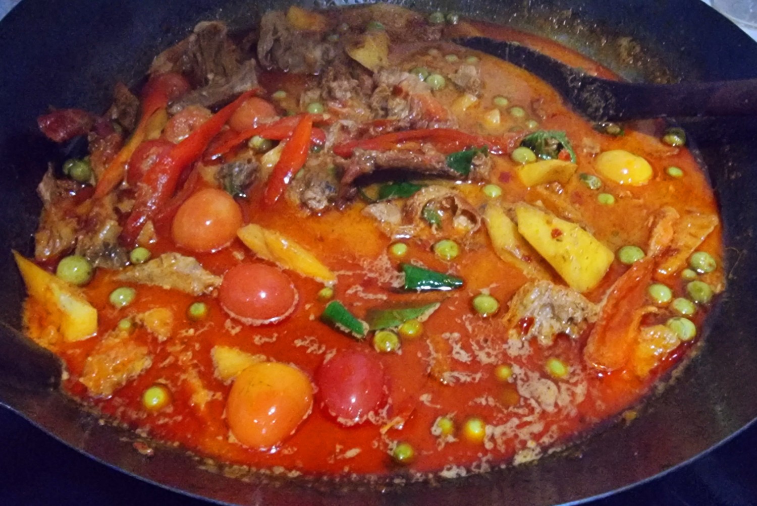 แกงเผ็ดเป็ดย่าง