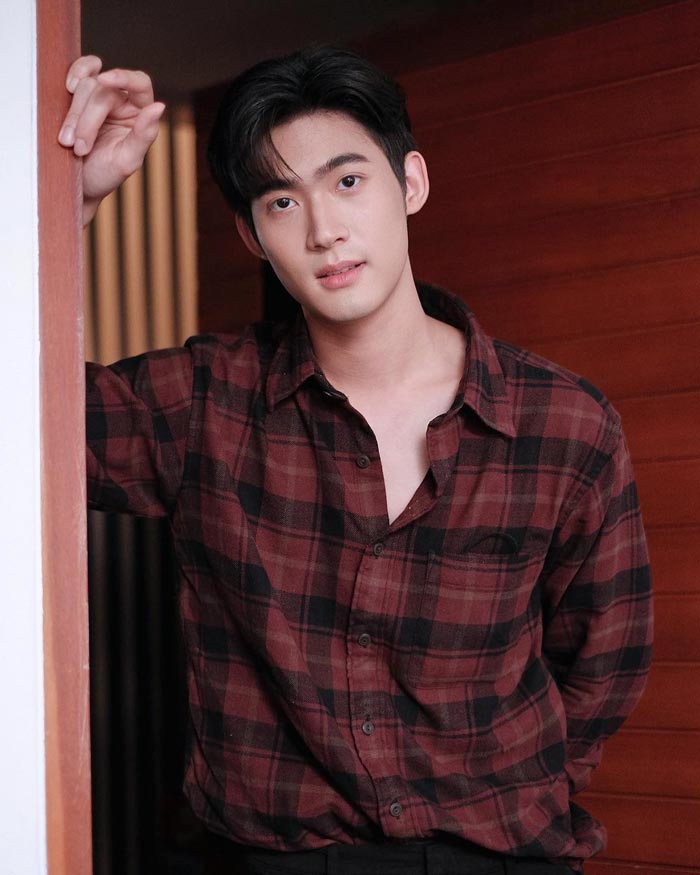 จูเนียร์ กาจบัณฑิต