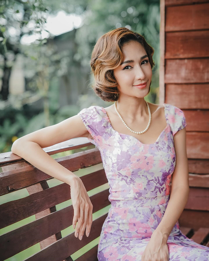  เนย โชติกา 