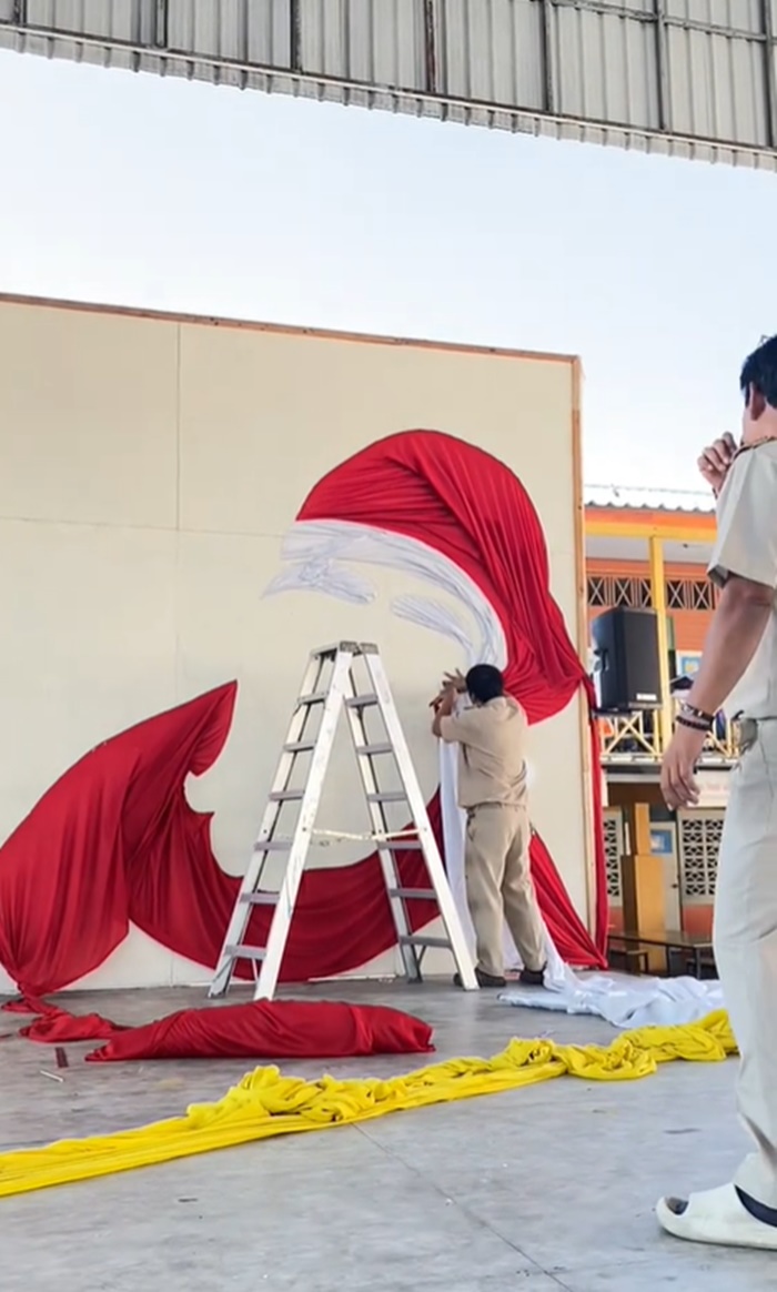 จัดเวที