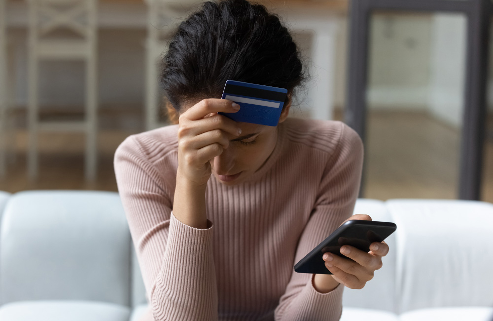 ทำยังไงไม่ให้โดนหลอกกู้เงินออนไลน์