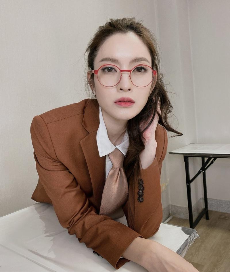 แอฟ ทักษอร