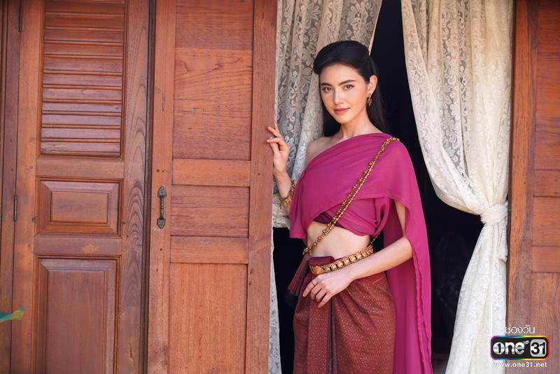 ใหม่ ดาวิกา