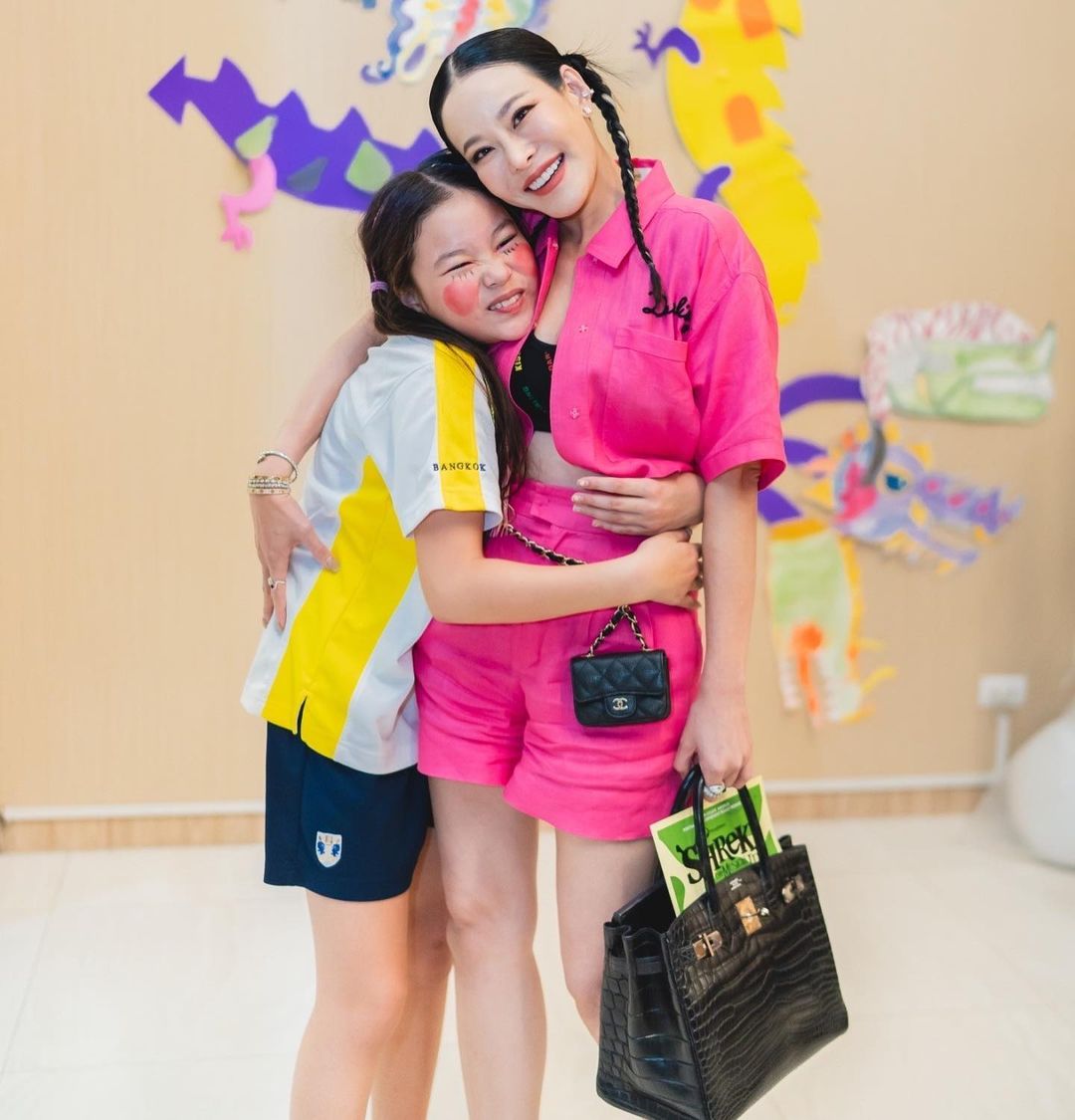 หนิง ปณิตา - จิน จรินทร์ 