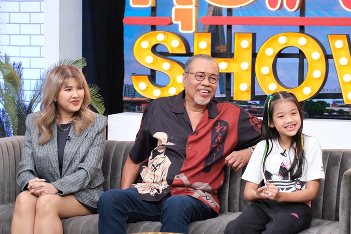 โน้ต เชิญยิ้ม