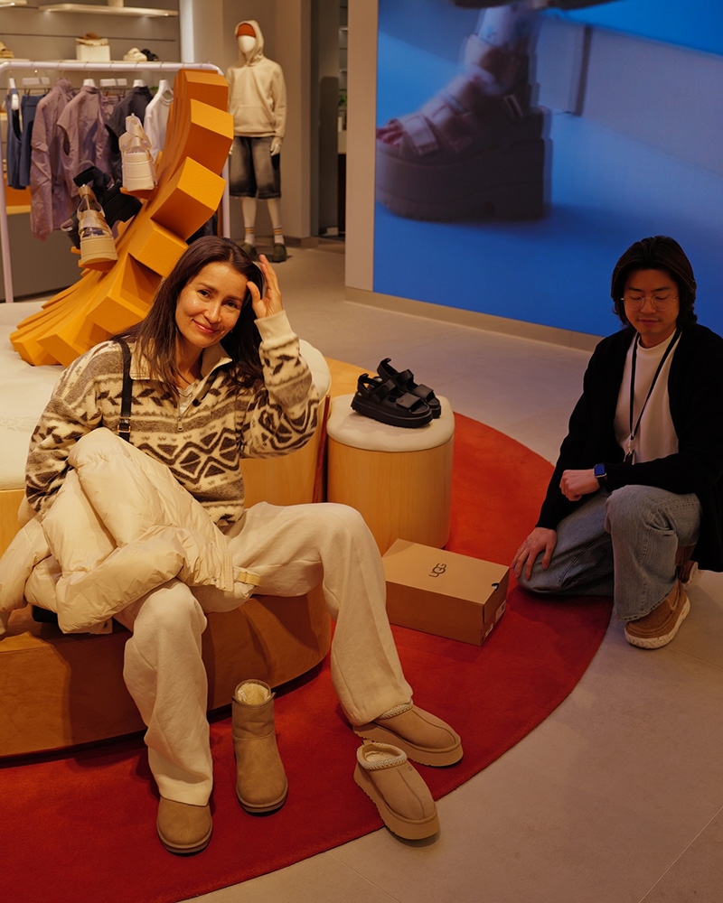 นางเอกสาวเจอแฟนแกง มาสก์หน้าบนเครื่อง