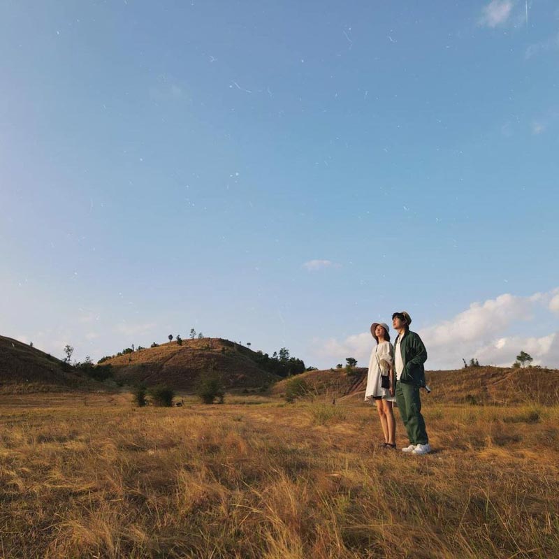 อาย ว่านไฉ