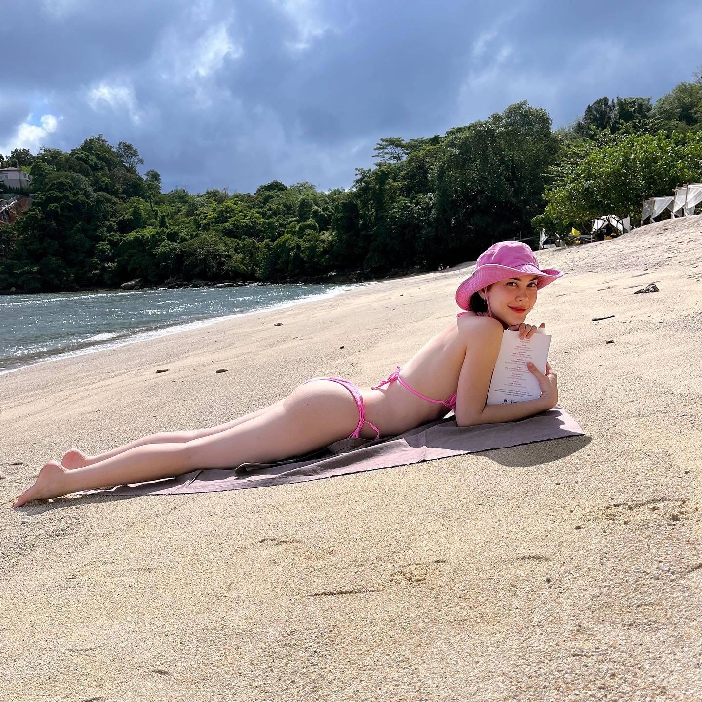 แมท ภีรนีย์ 