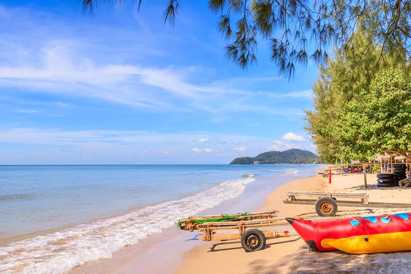 หาดเจ้าหลาว จันทบุรี ที่เที่ยวทะเลหน้าร้อน