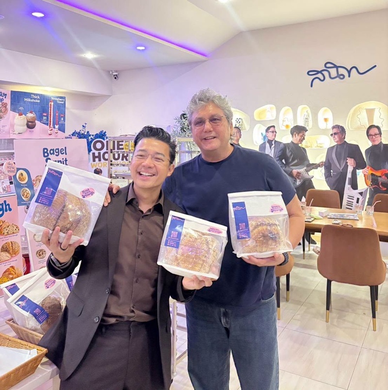 จอห์น นูโว
