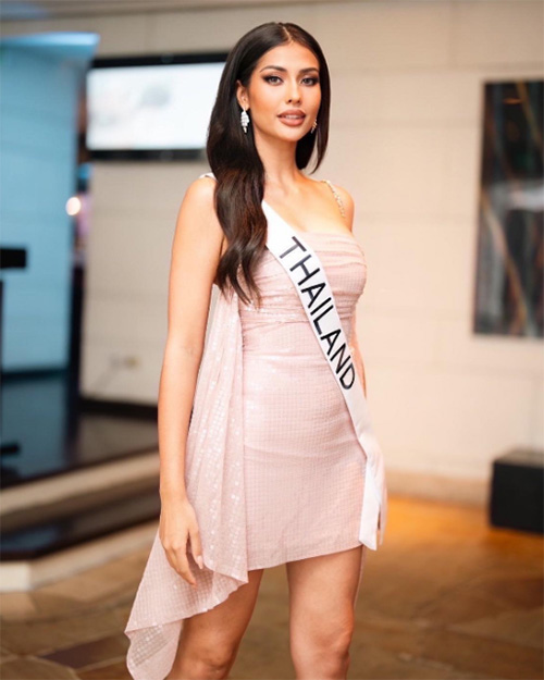 แอนโทเนีย โพซิ้ว มิสยูนิเวิร์สไทยแลนด์