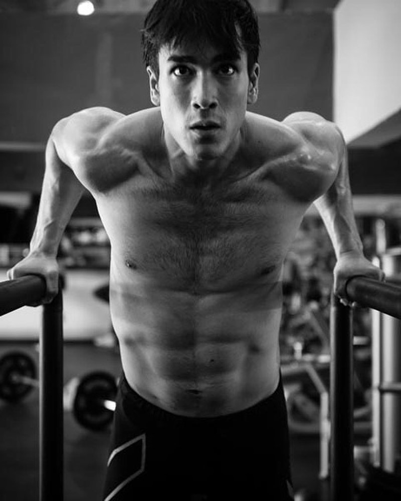 ณเดชน์ ญาญ่า