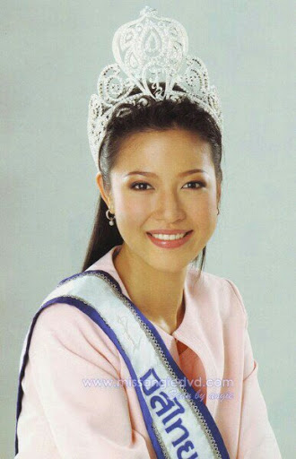 เจี๊ยบ เยาวลักษณ์