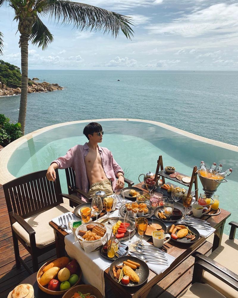 อิน สาริน