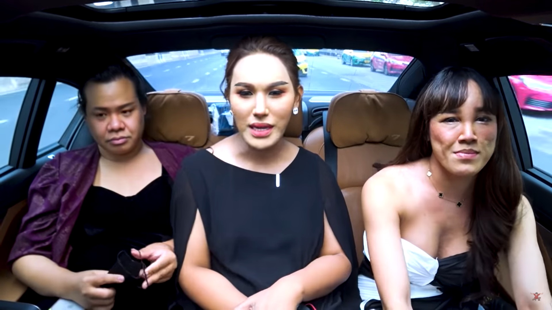 แอนนา ทีวีพูล 