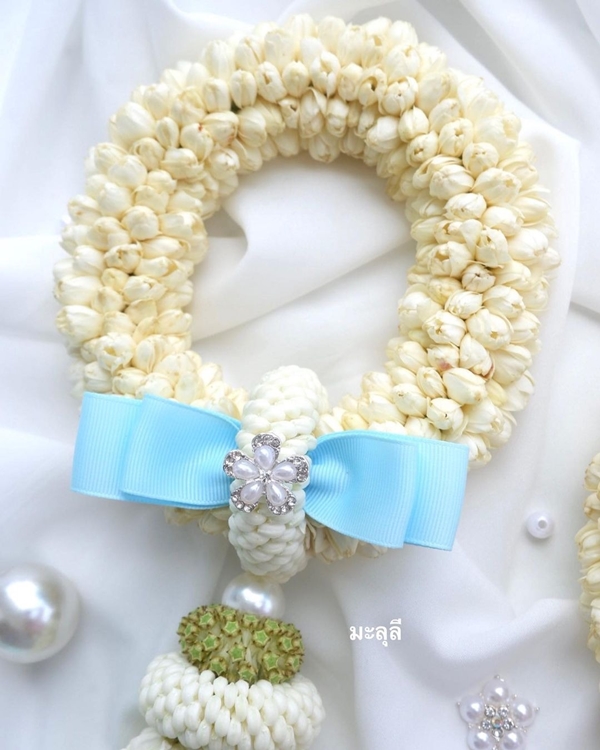 พวงมาลัยวันแม่ ร้าน jasmine_flower64