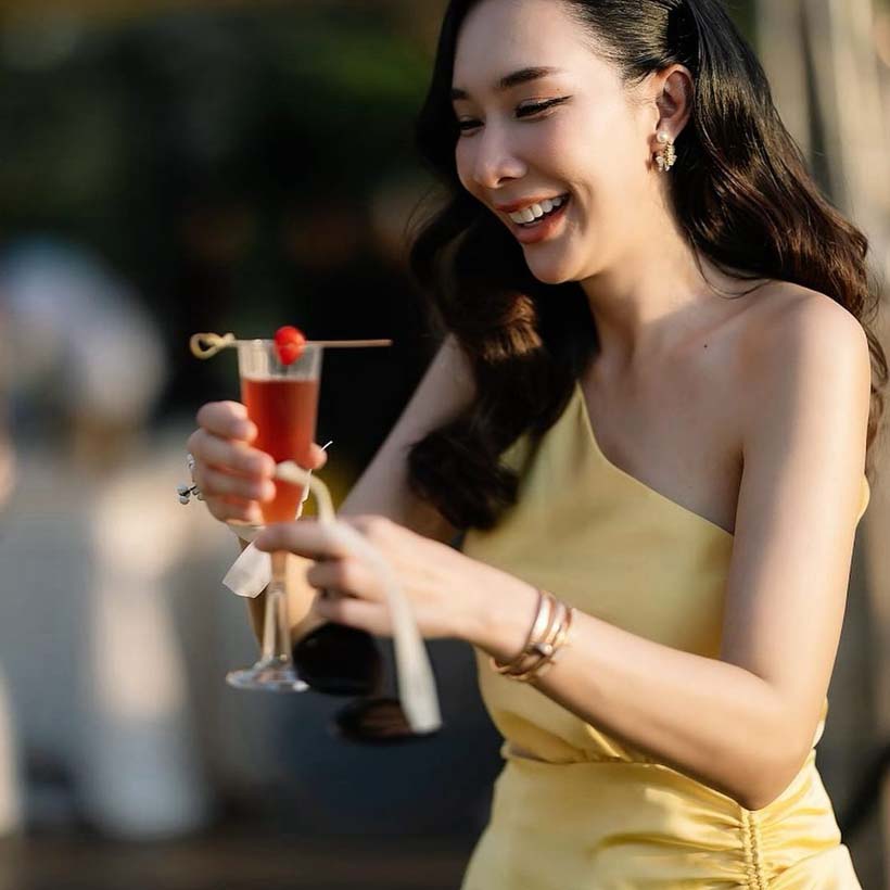 มิ้นท์ ณัฐวรา