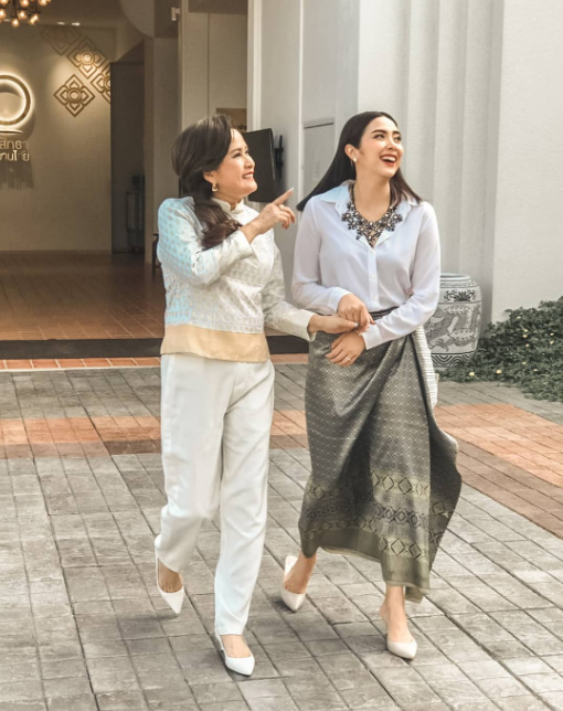 เพลง กวิตา ประวัติ