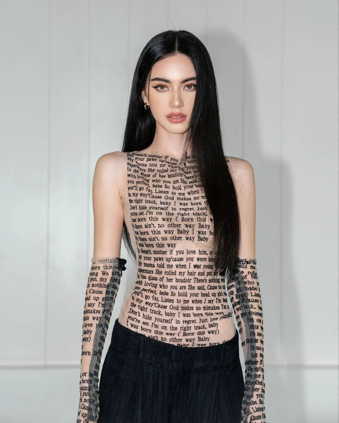 ใหม่ ดาวิกา