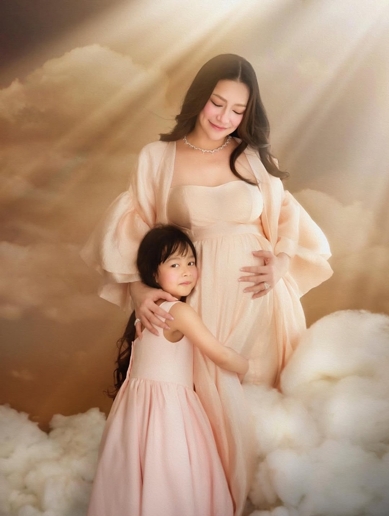 นาตาลี เจียรวนนท์