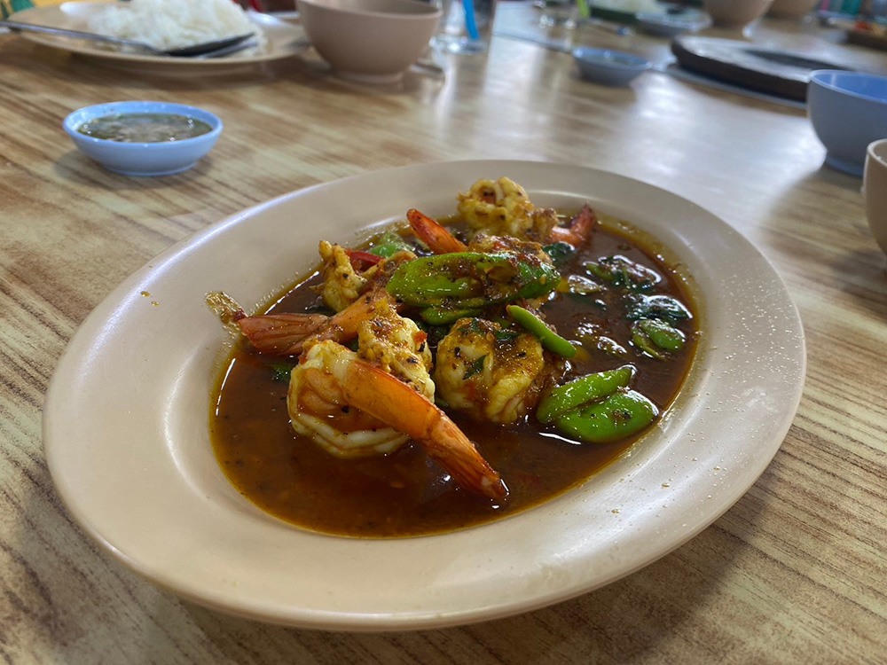 กุ้งผัดสะตอ ร้านเขยใหญ่ซีฟู๊ด กระบี่