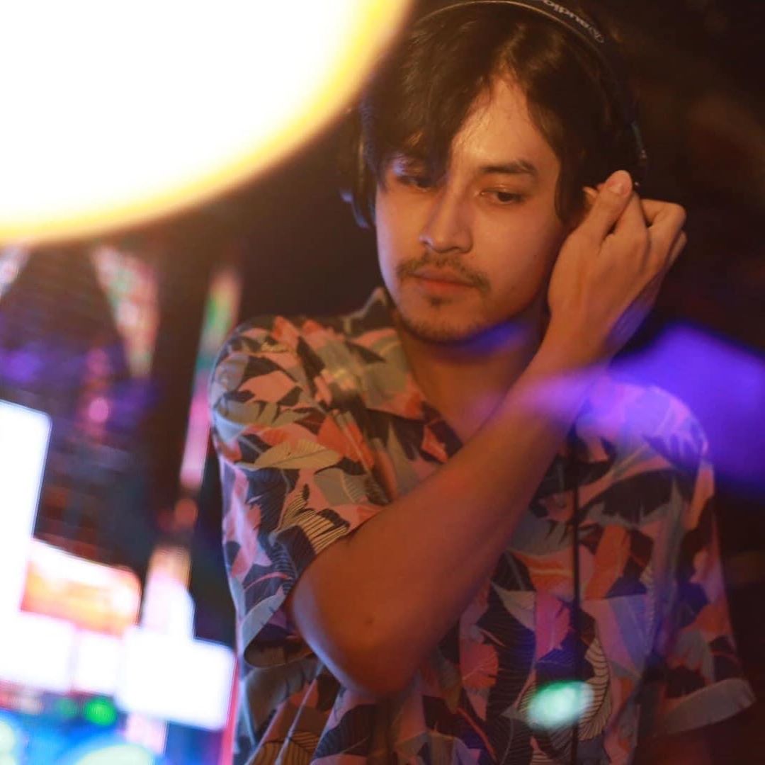 เก้า จิรายุ 