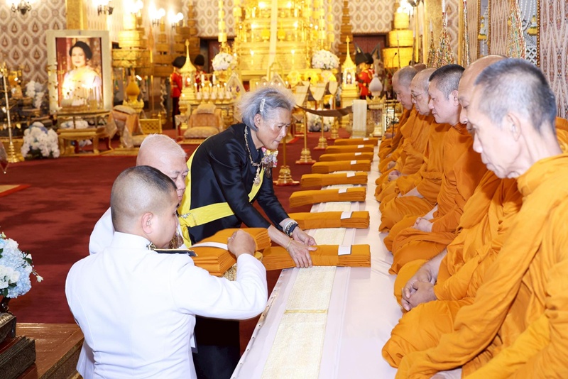 พระบรมวงศานุวงศ์ ทรงบำเพ็ญพระราชกุศลสวดพระอภิธรรมพระบรมศพ