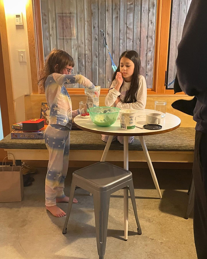 น้องเมตตา ลูกสาวอุ้ม สิริยากร