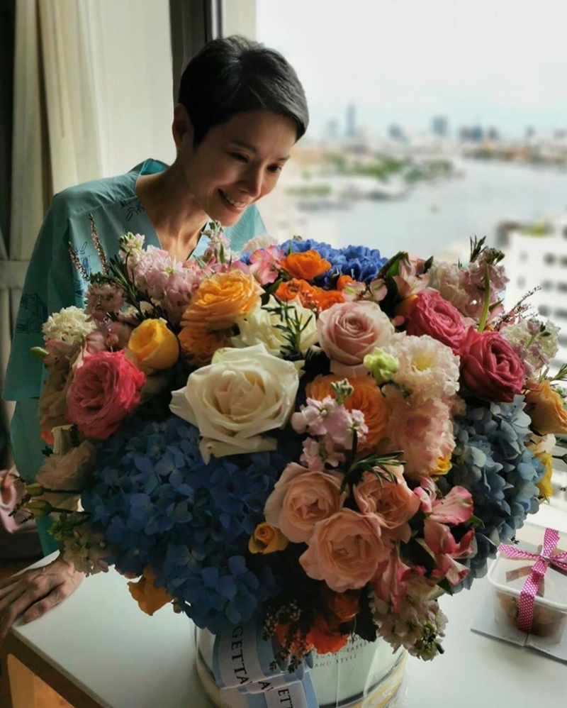 นิ้ง กุลสตรี เปลี่ยนชื่อ