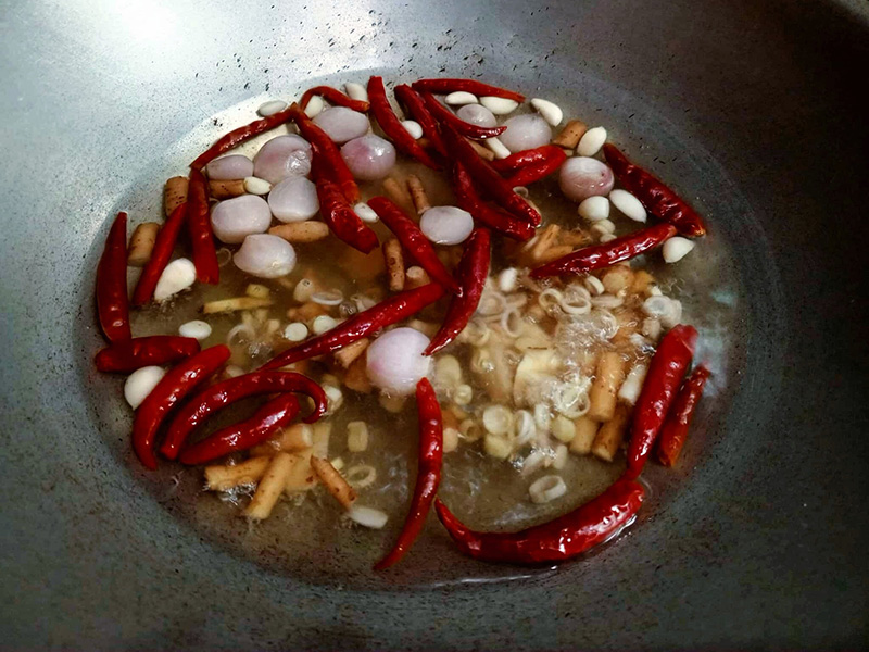 ขนมจีนน้ำยาป่าปลากระป๋อง สูตรขนมจีนน้ำยาป่า ขนมจีน ขนมจีนน้ำยา อาหารจานเดียว สูตรอาหาร