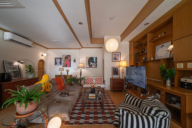 รีวิวห้องนั่งเล่น สไตล์ Mid-Century Modern